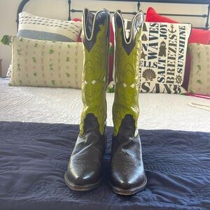 Nocona western boots, size 6, vintage
